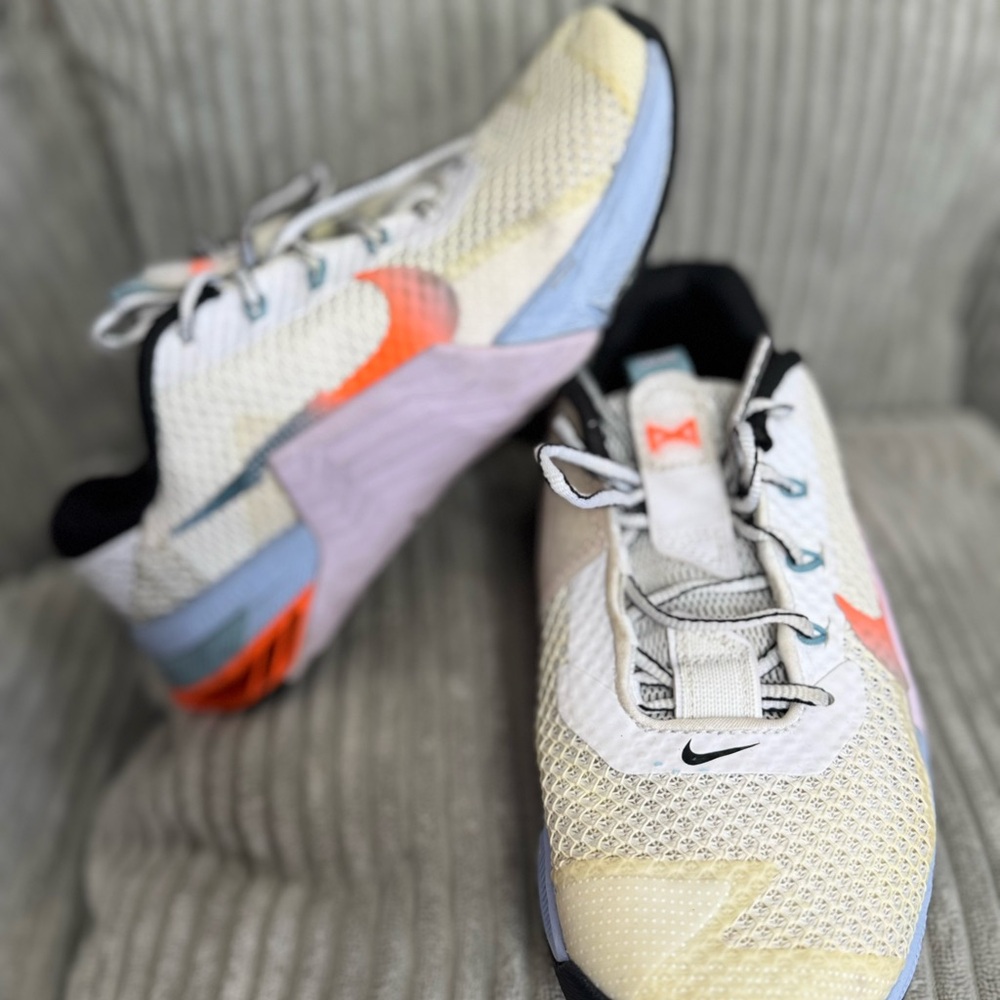 Nike Women's Metcon 7 Premium 'White Doll' Training size 6.5